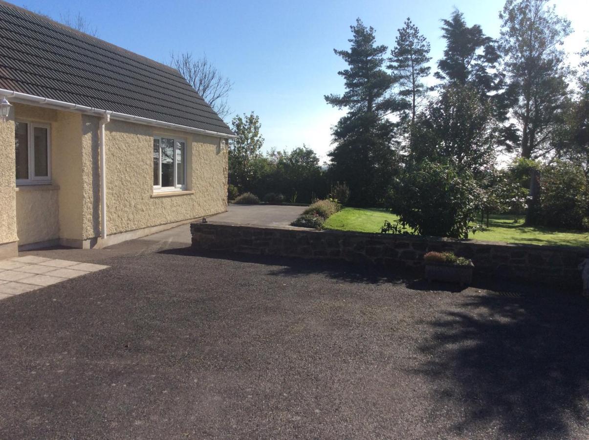 Pembrokeshire Fields Hotel Haverfordwest Exterior photo