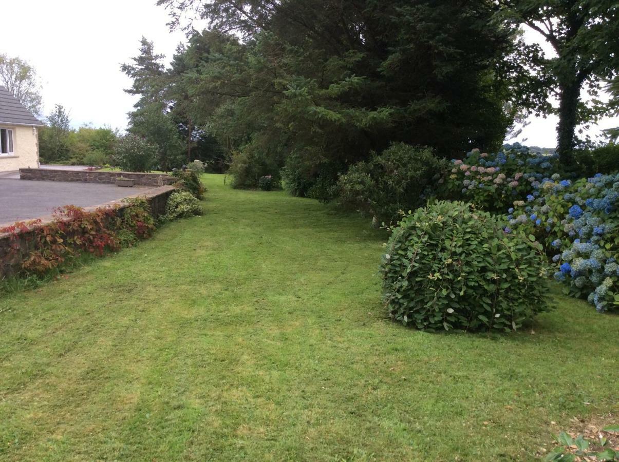 Pembrokeshire Fields Hotel Haverfordwest Exterior photo
